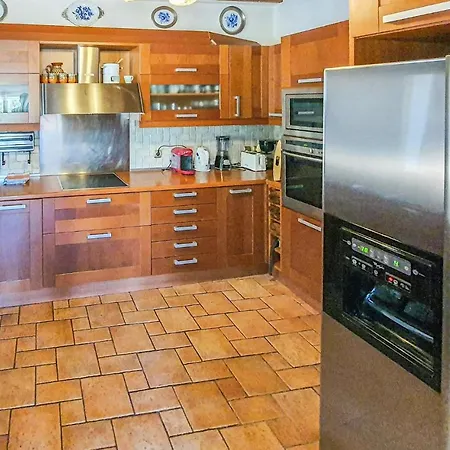 Pet Friendly In With Sauna Holiday home