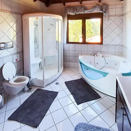 Pet Friendly In With Sauna