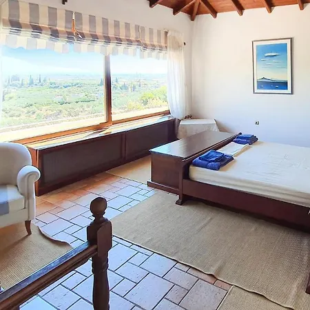 Lovely In With Wifi Holiday home